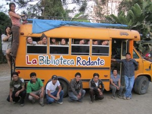 Awesomepreneur-Community-Work-Art-Corps-Biblioteca-Rodante