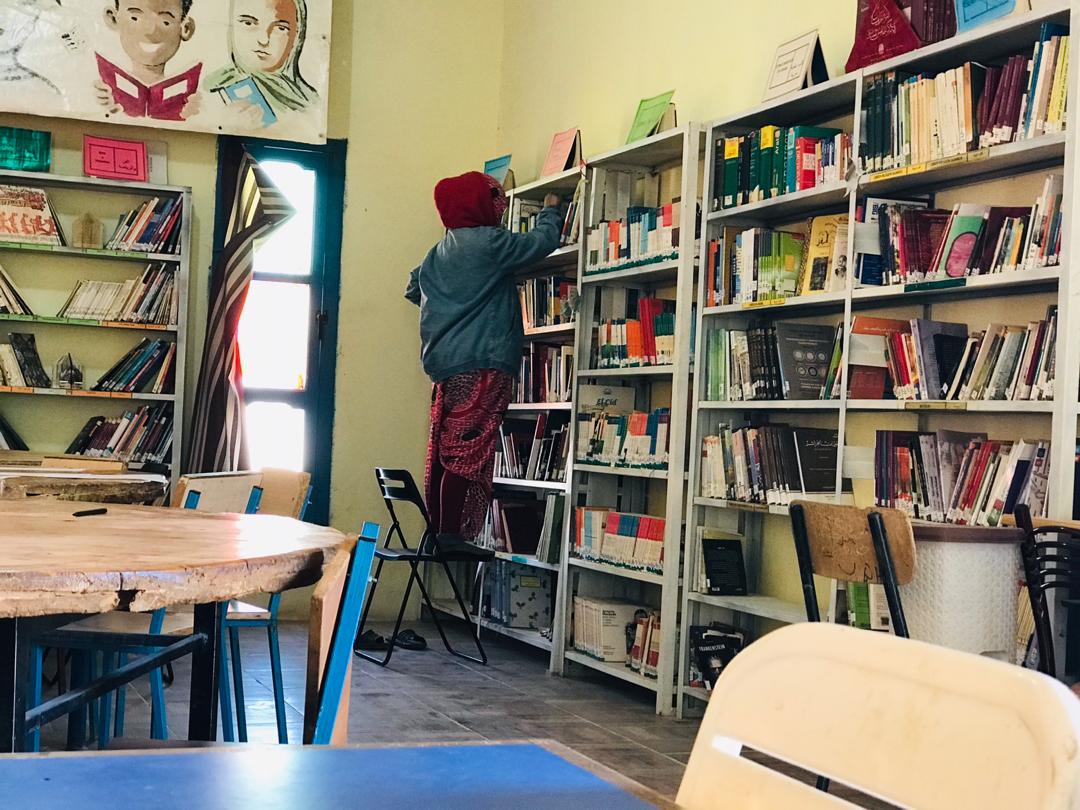 JÓVENES EN LAS BIBLIOTECAS