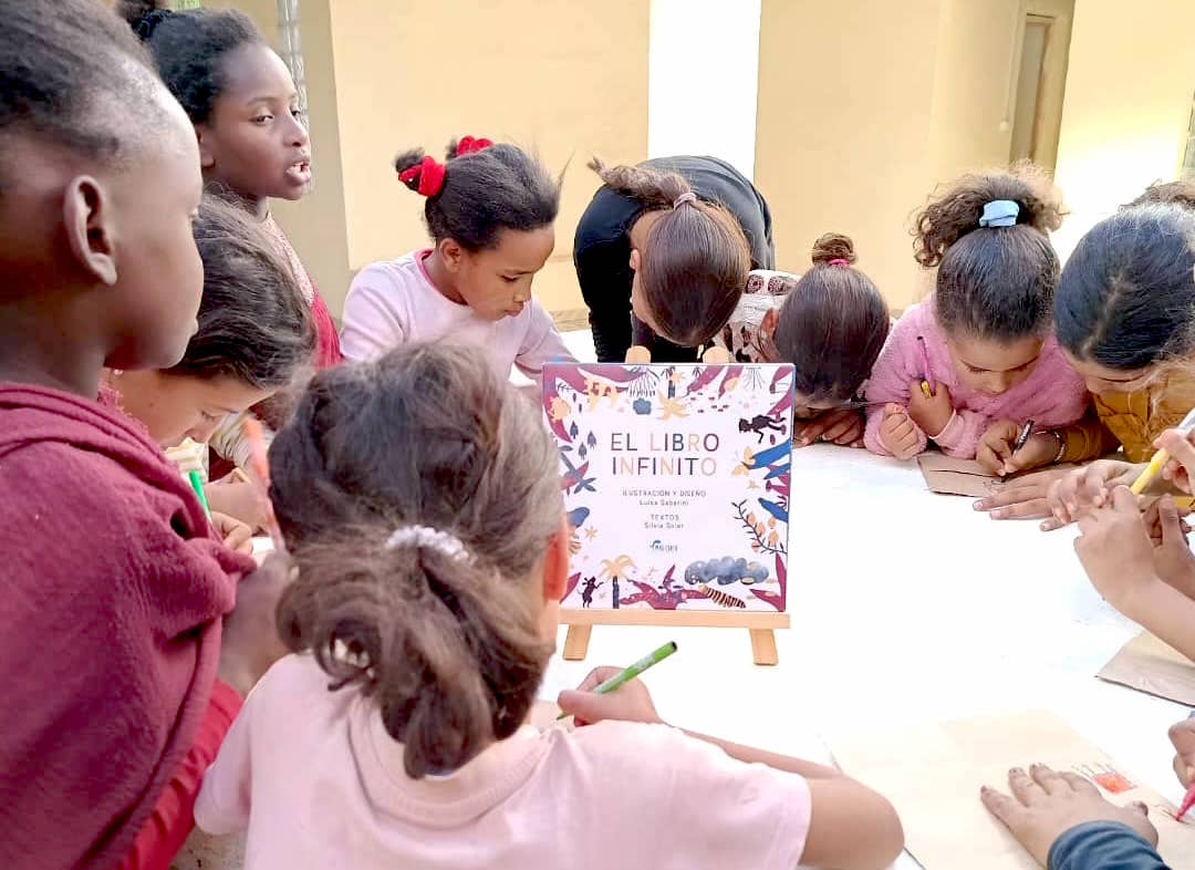 ¿ QUÉ ES UN LIBRO TOTÉMICO?