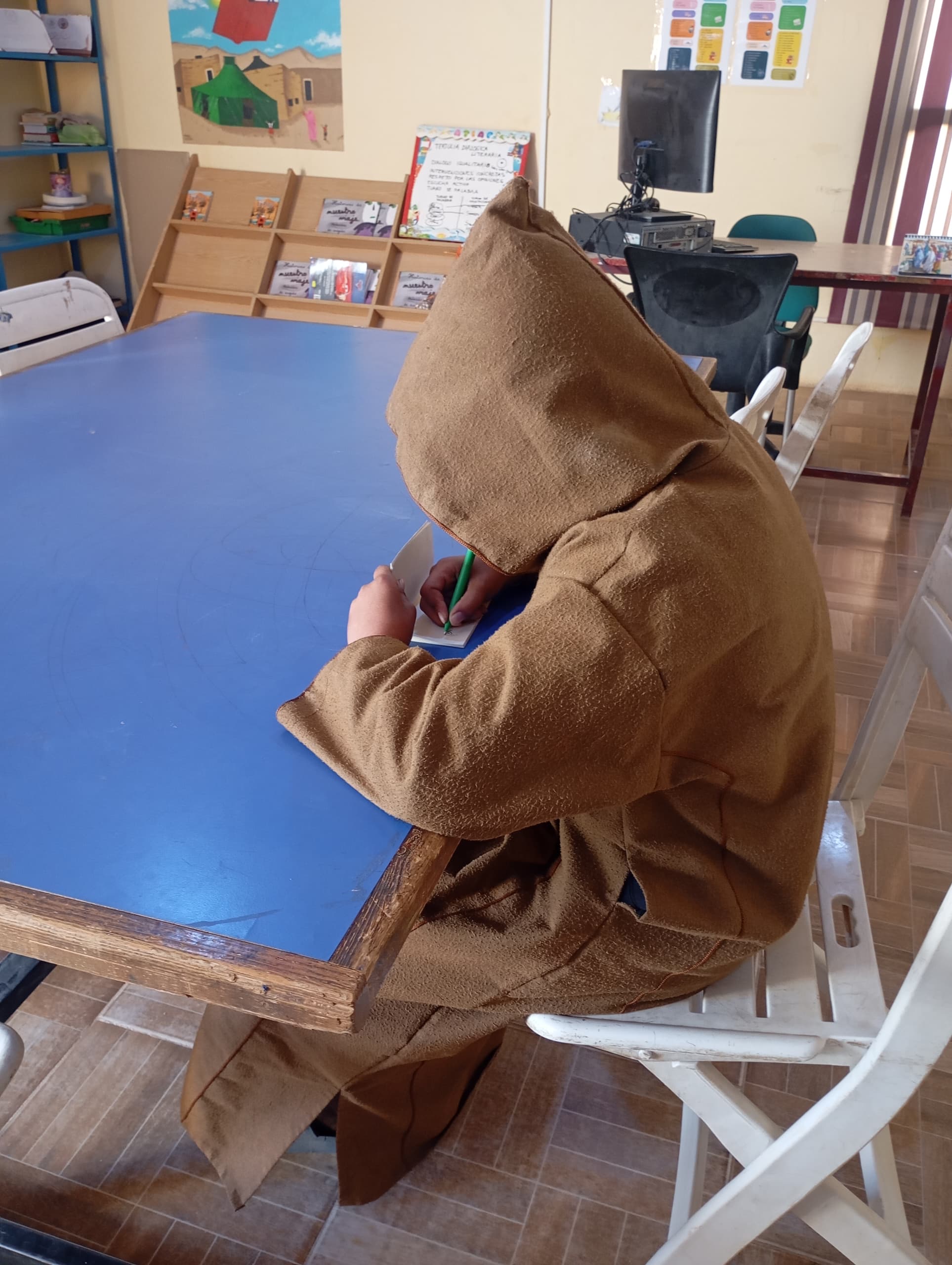 EL FALSO MONJE Y EL NOMBRE DE LA RISA