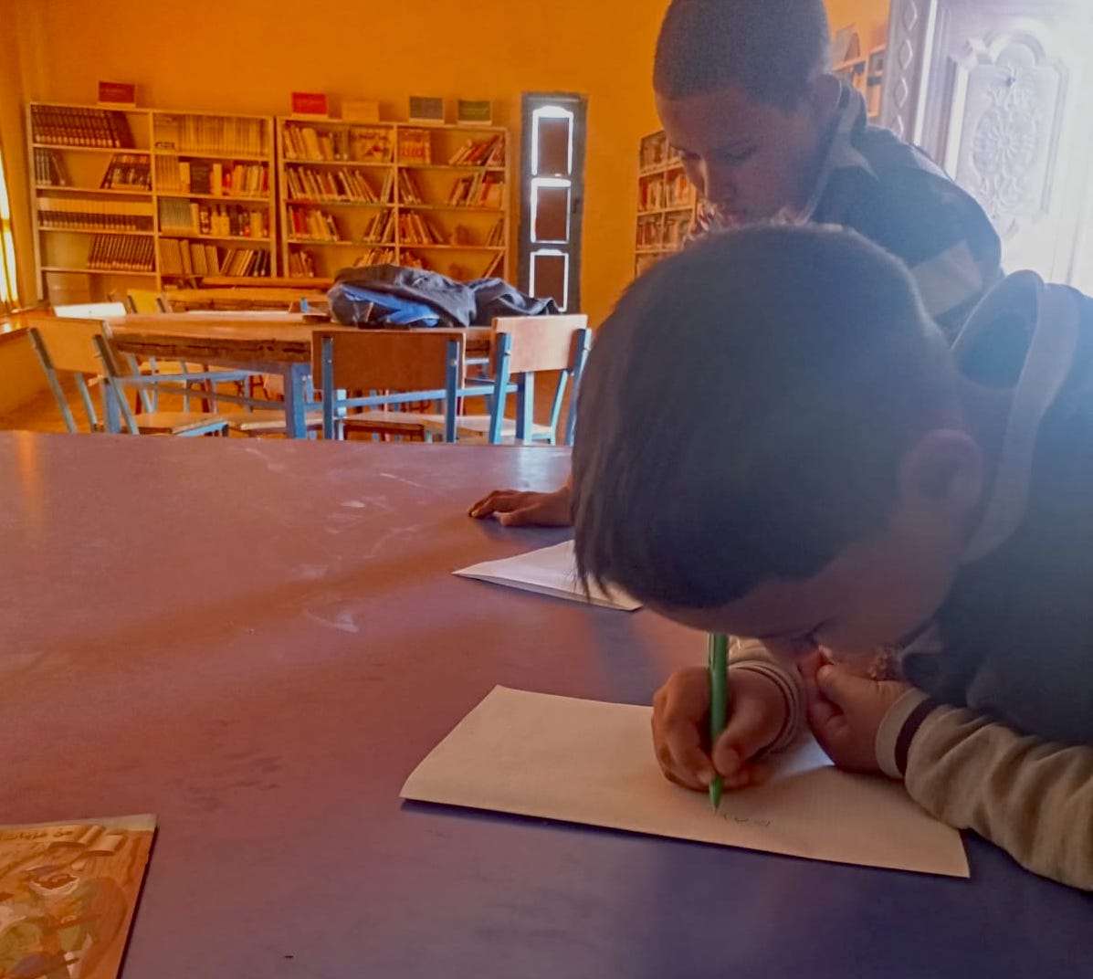 DE LA MAÑANA A LA NOCHE