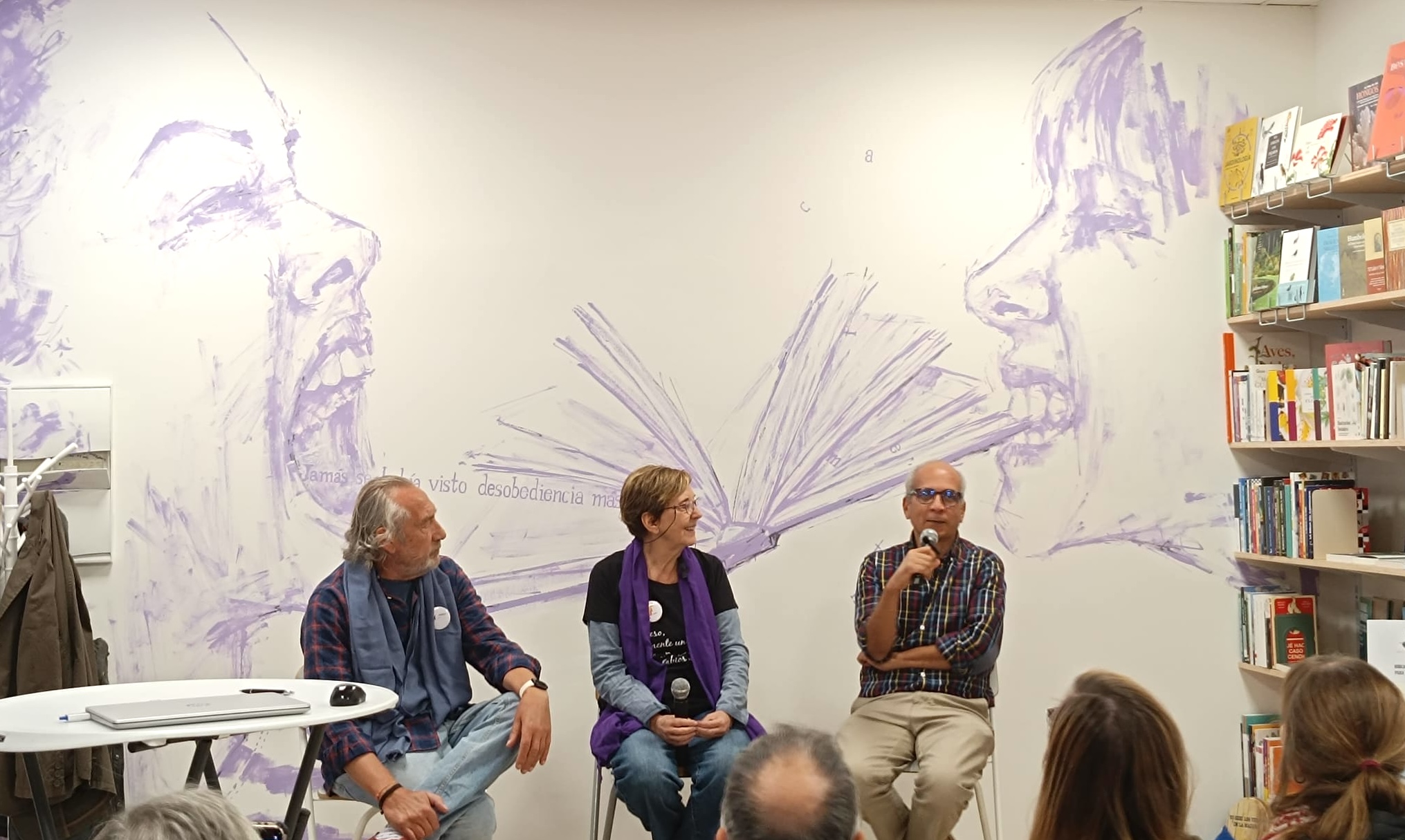 BUBISHER, EL DÍA DE LAS BIBLIOTECAS, EN LA LIBRERÍA LA GUARIDA
